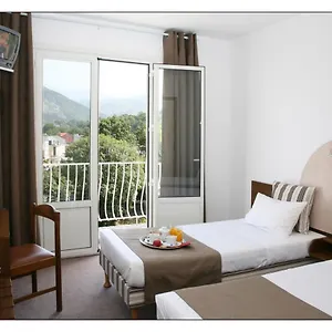 *** Hotel Notre Dame De La Sarte France